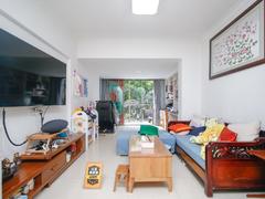 景和园 布吉万象汇商圈 带超大平台花园 没事可以养养花