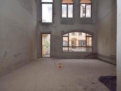 皇庭波西塔诺 红树林公园,小端头位别墅,业主诚心出售,红本在手