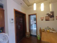 维纳阳光花园南区 2室2厅1厨1卫80.87m²精致装修