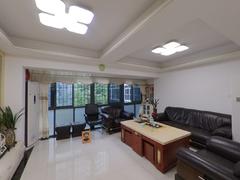 星海名城六期 4室2厅0厨0卫 181.0m² 整租