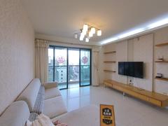 <b class=redBold>鸿翔花园</b> 3室2厅1厨2卫 118.0m² 满五年
