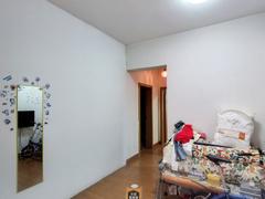 联发大楼 4房,只有客户想租,价格可谈。